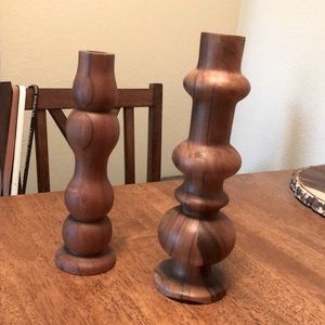 Set of 2 wooden vases